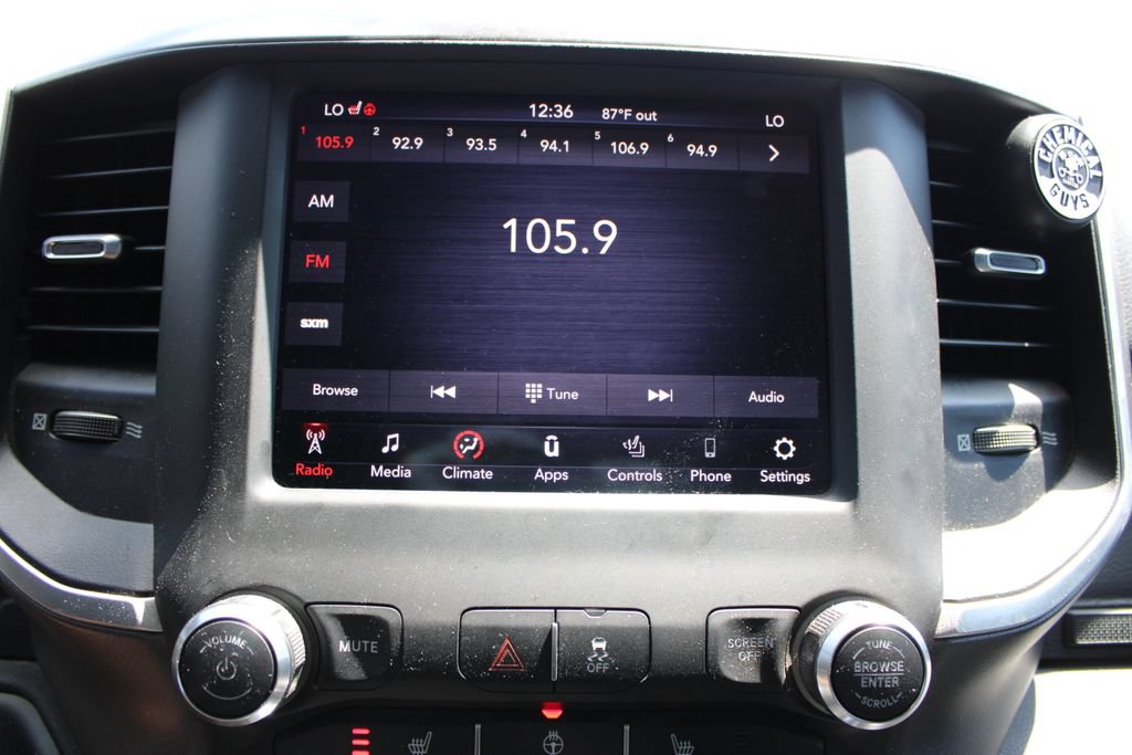 Used 2020 RAM 2500 Big Horn w/ Level 2 Equipment Group AWD/4WD image 35