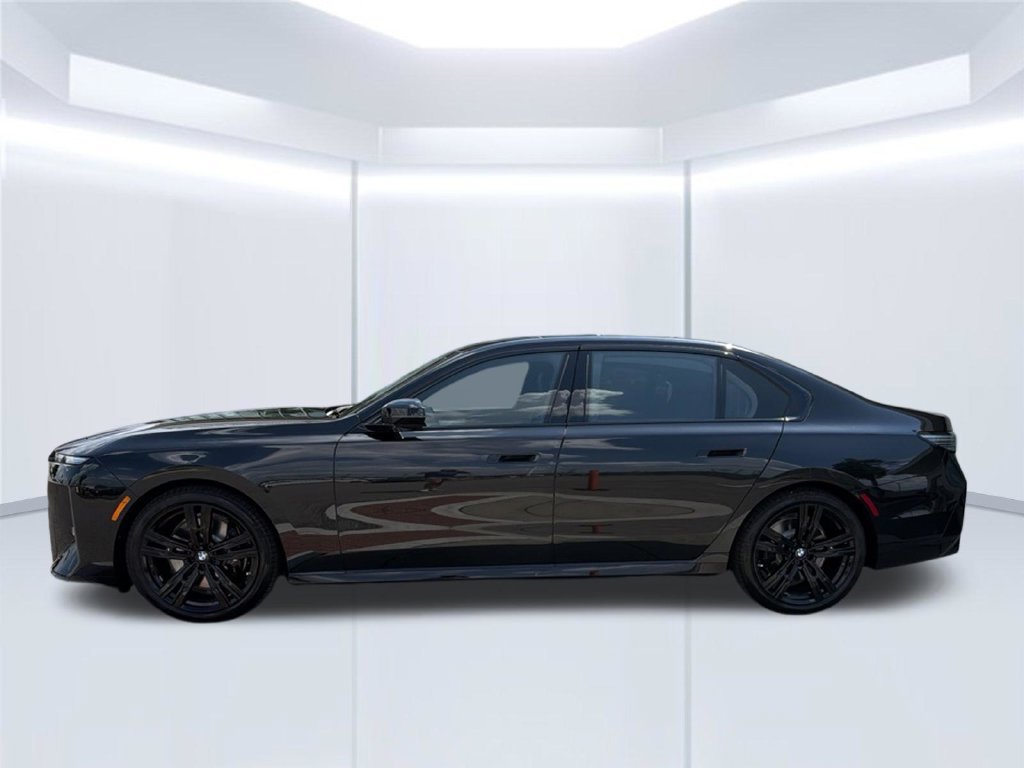 New 2027 BMW 740i xDrive w/ M Sport Professional Package AWD/4WD image 3