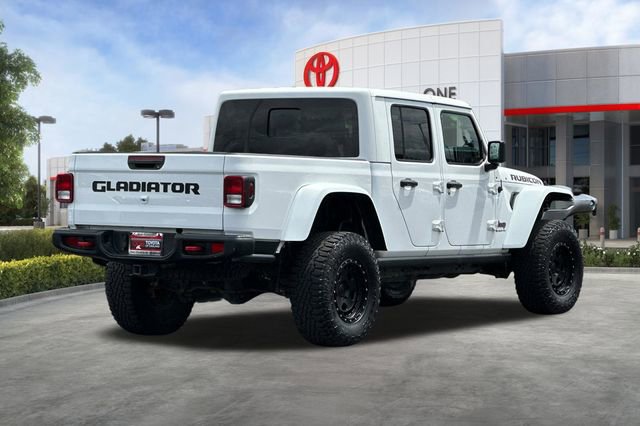 Used 2021 Jeep Gladiator Rubicon AWD/4WD image 4