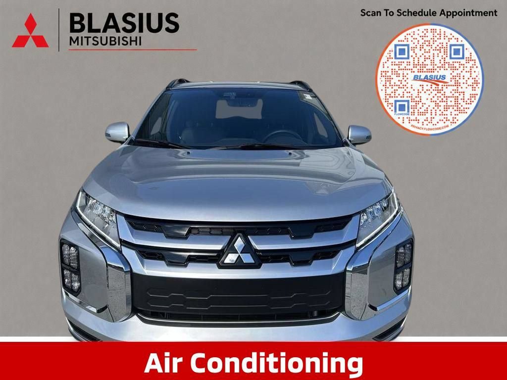 Used 2025 Mitsubishi Outlander Sport SEL AWD/4WD image 3