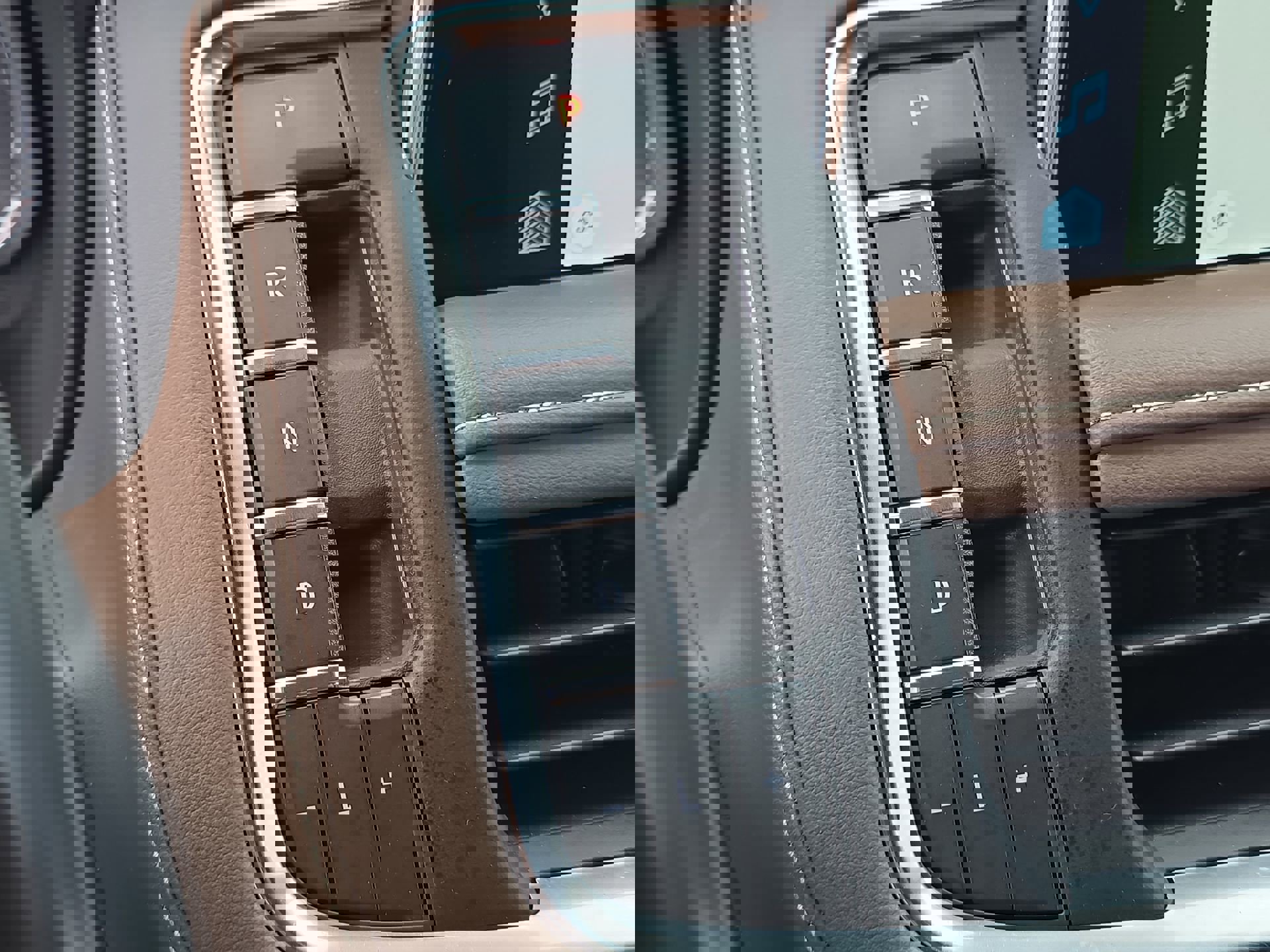 Used 2022 Chevrolet Tahoe High Country image 30