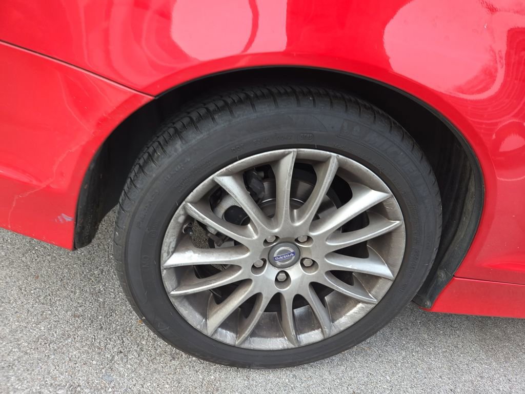 Used 2008 Volvo C70 T5 image 3