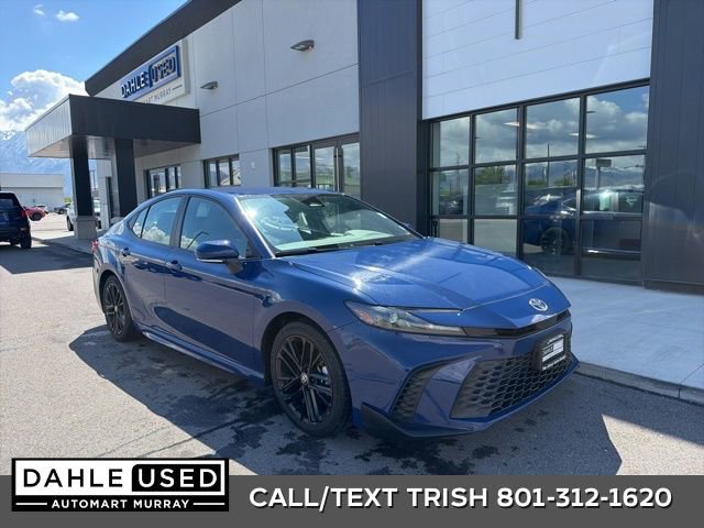 Used 2025 Toyota Camry SE