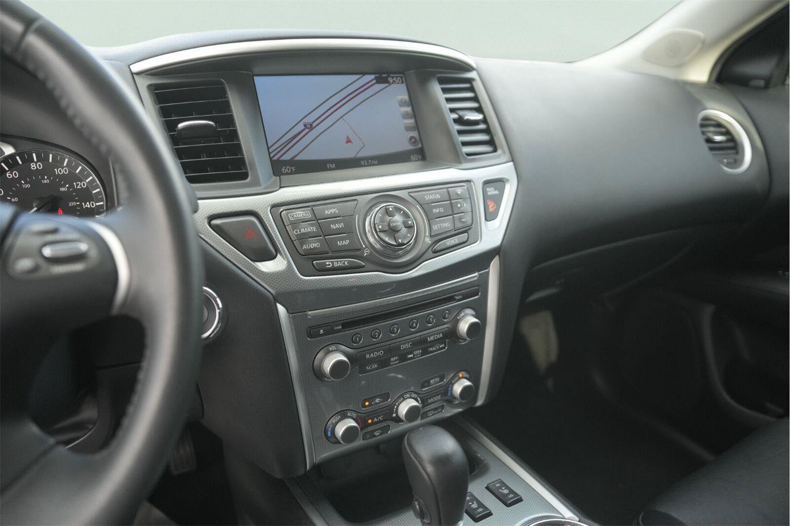 Used 2017 Nissan Pathfinder SL w/ SL Premium Package FWD image 29