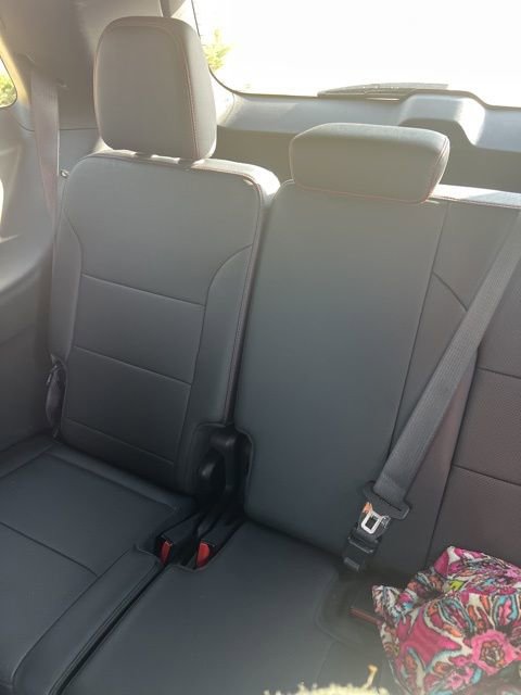 Used 2025 Chevrolet Traverse Z71 w/ Enhanced Driving Package image 11