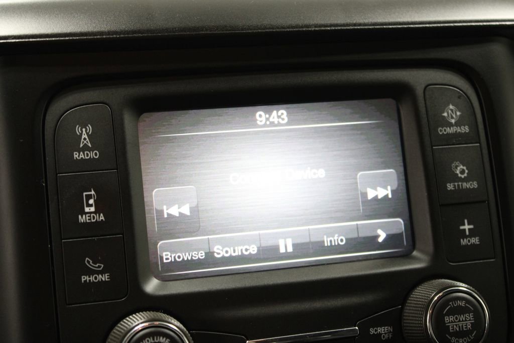 Used 2024 RAM 2500 Tradesman w/ Chrome Appearance Group image 37