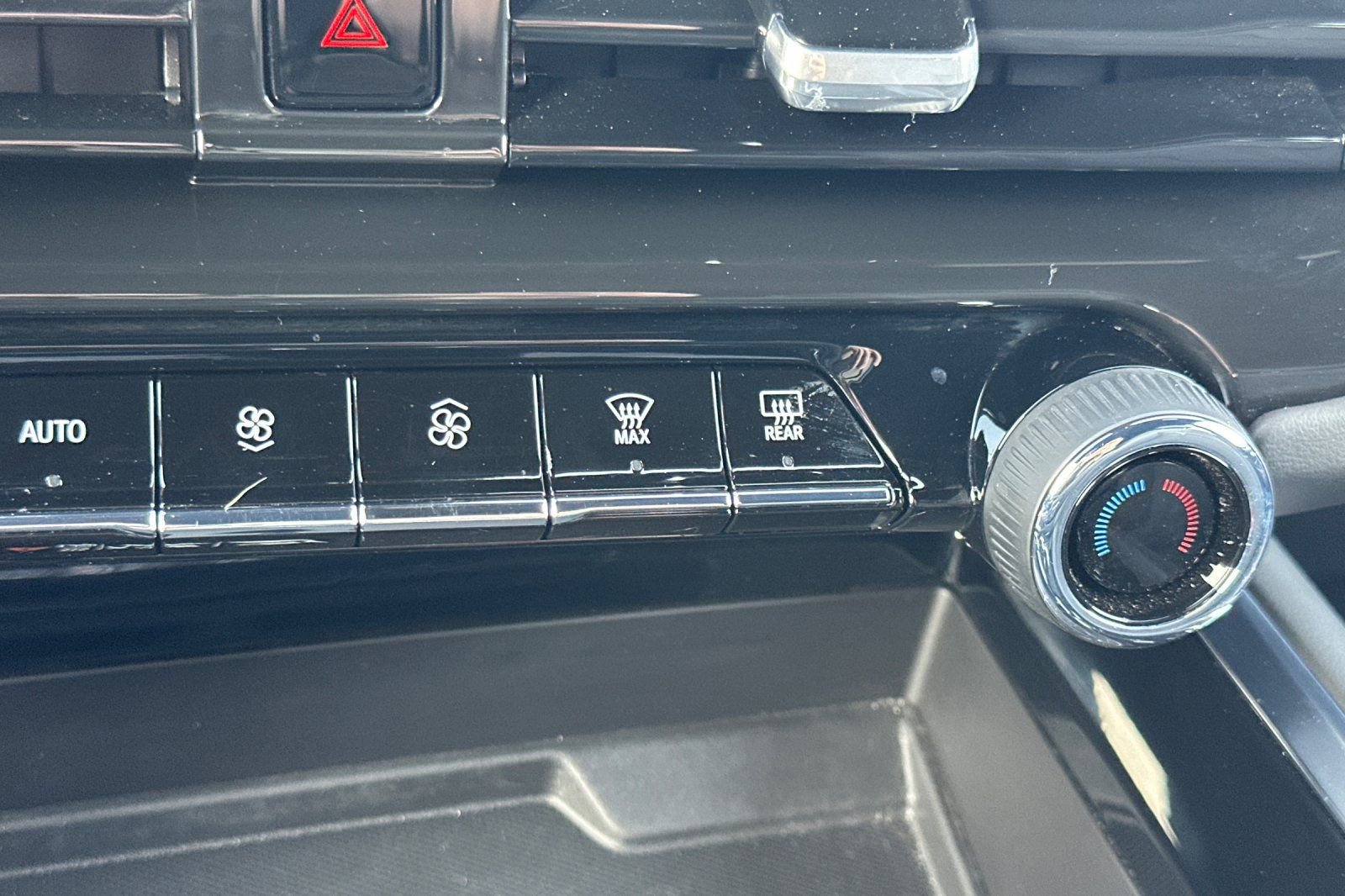 Certified 2025 Chevrolet Tahoe High Country image 30