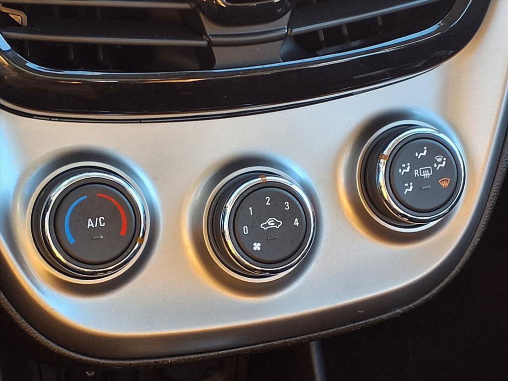 Used 2016 Chevrolet Spark LT image 11