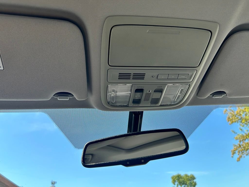 Used 2017 Honda Accord EX-L image 26