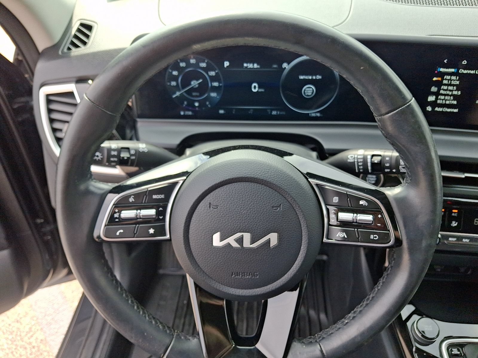 Used 2024 Kia Seltos S AWD/4WD image 19