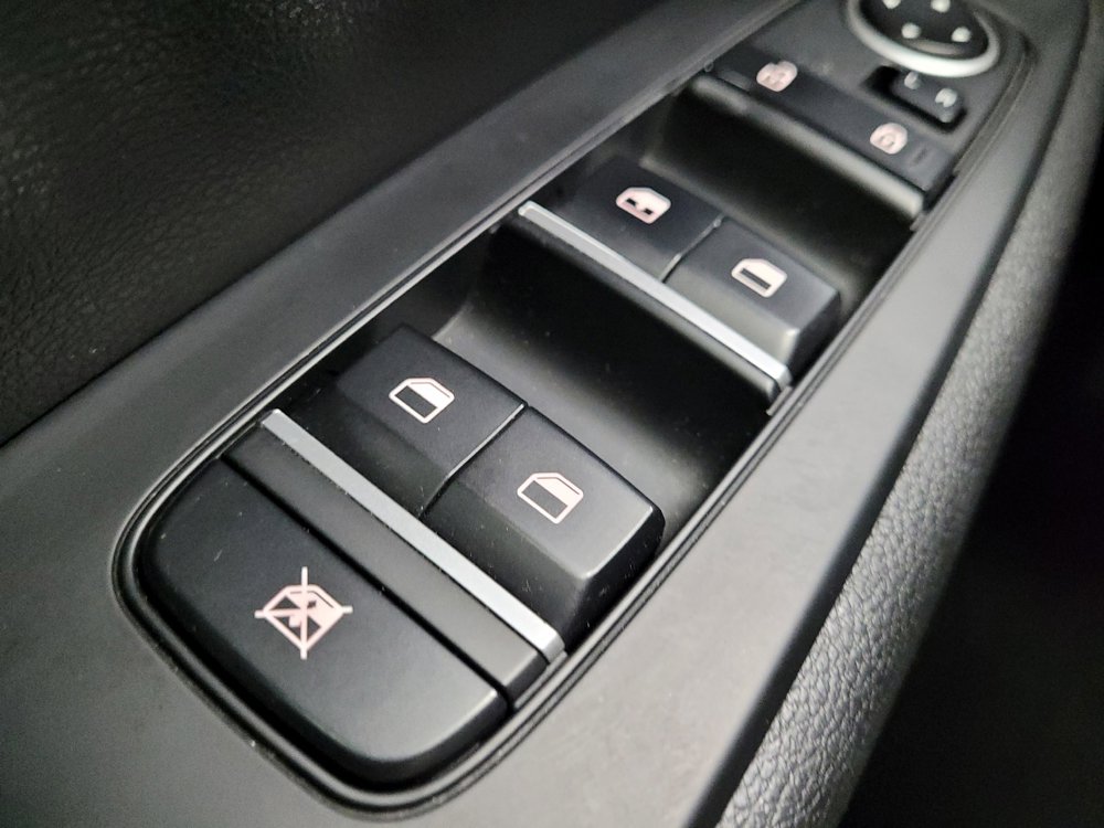 Used 2023 Kia Forte LXS image 27