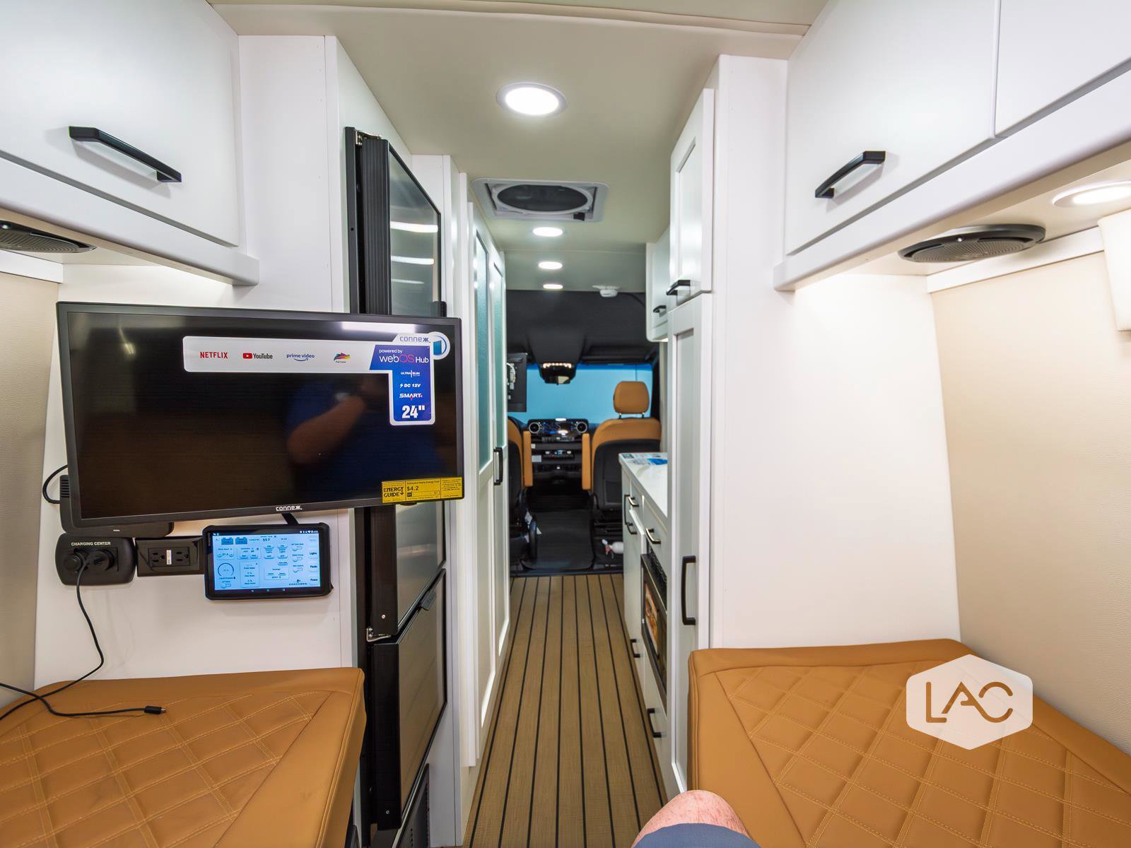 Used 2023 Mercedes-Benz Sprinter 3500 image 11