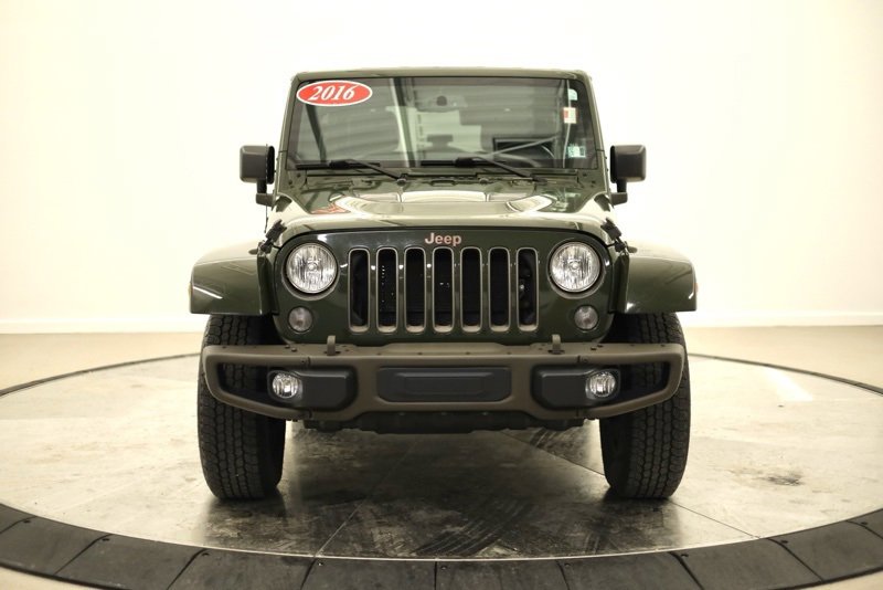 Used 2016 Jeep Wrangler Unlimited Sahara image 8