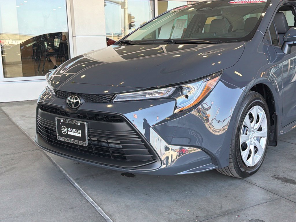 Certified 2026 Toyota Corolla LE FWD image 3