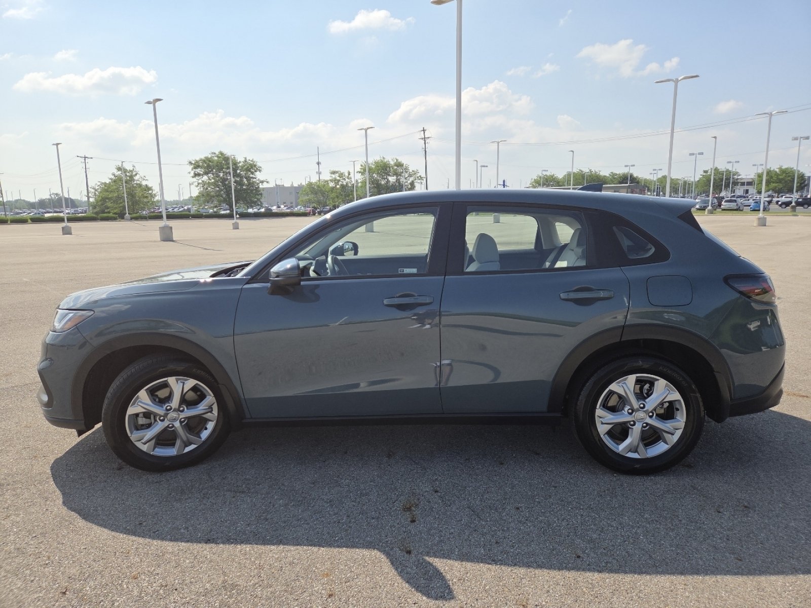Used 2025 Honda HR-V LX image 14