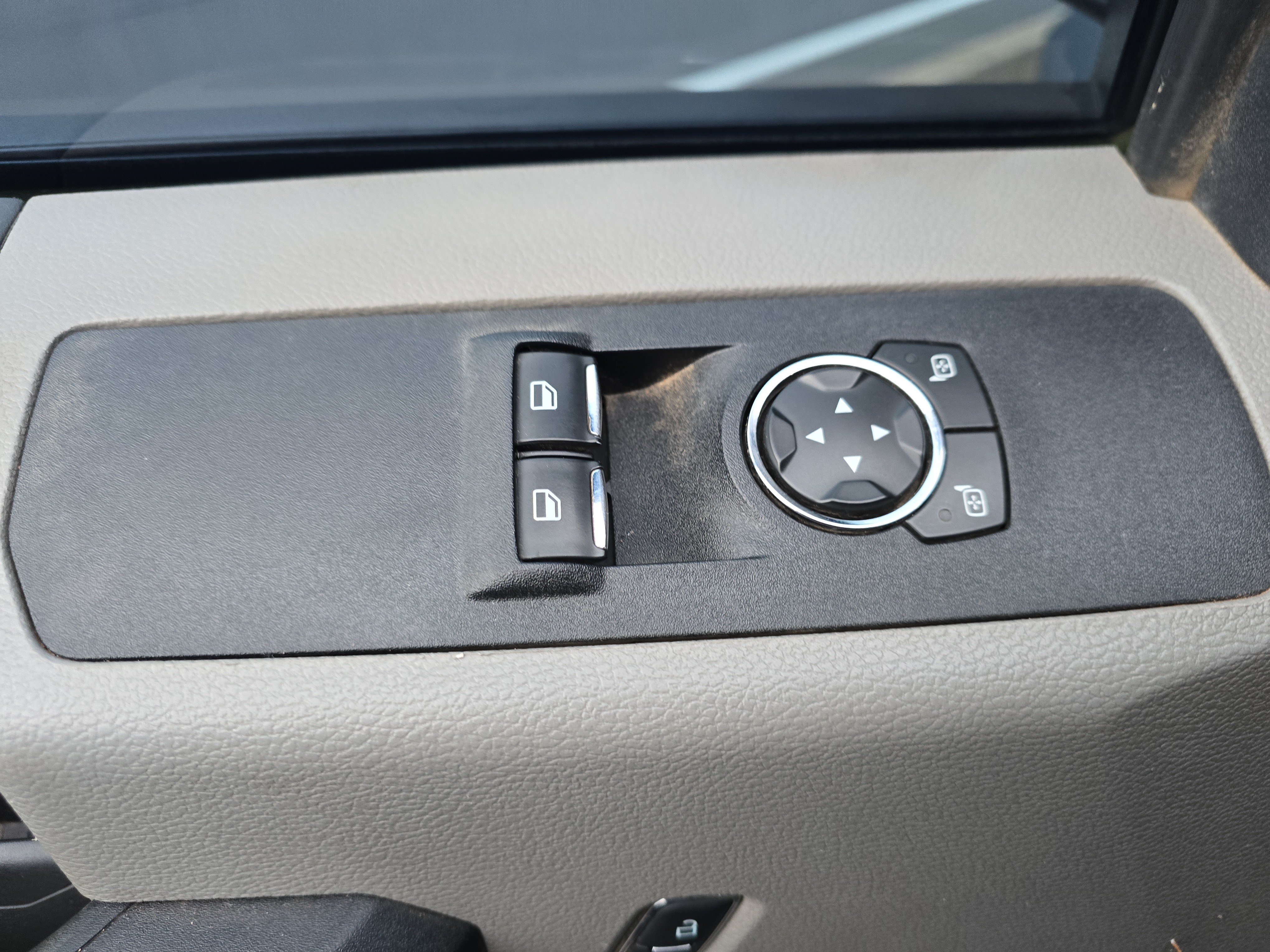 Used 2020 Ford F550 4x4 Regular Cab Super Duty image 14