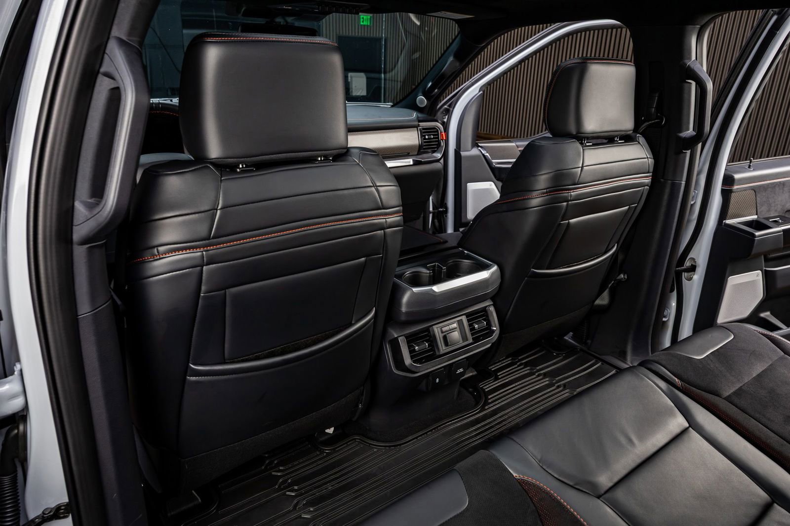 Used 2025 Ford F150 Raptor w/ Equipment Group 803A Raptor R image 33