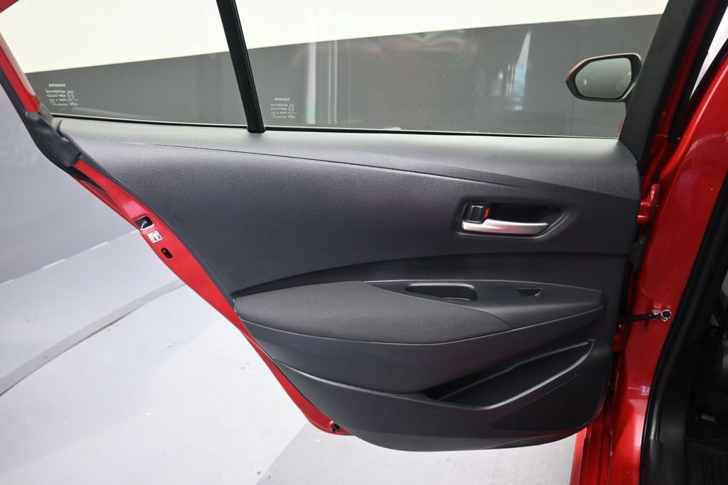 Used 2021 Toyota Corolla LE FWD image 28