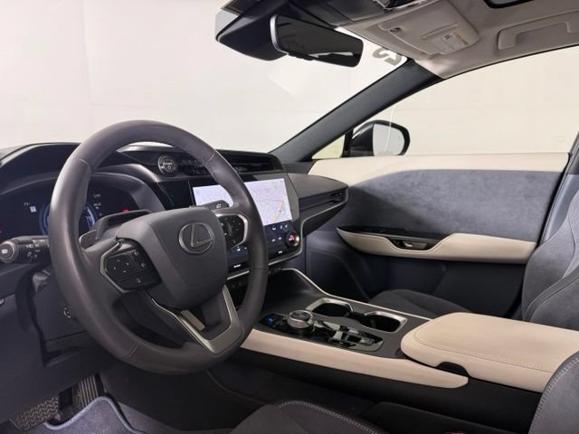 Certified 2023 Lexus RZ 450e Premium w/ Accessory Package (2T) AWD/4WD image 4