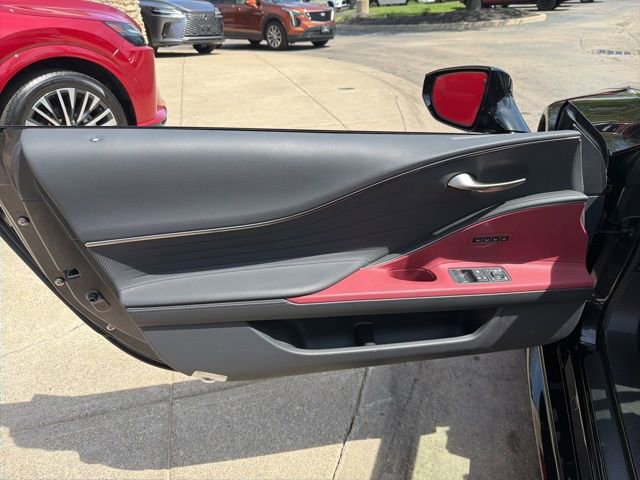 Used 2024 Lexus LC 500 Convertible image 10