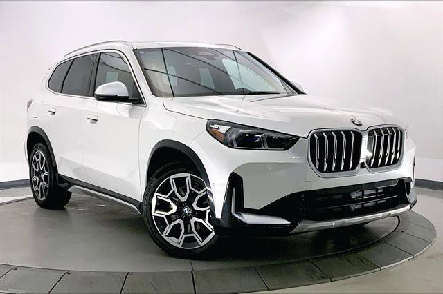 Certified 2025 BMW X1 xDrive28i image 1