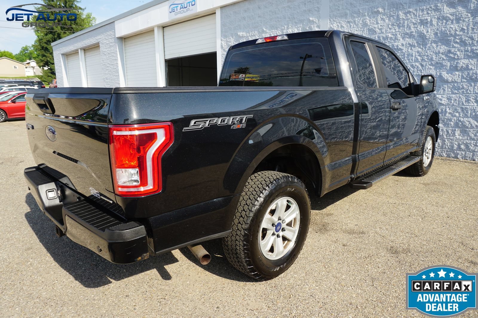Used 2015 Ford F150 XL w/ Equipment Group 101A Mid AWD/4WD image 10