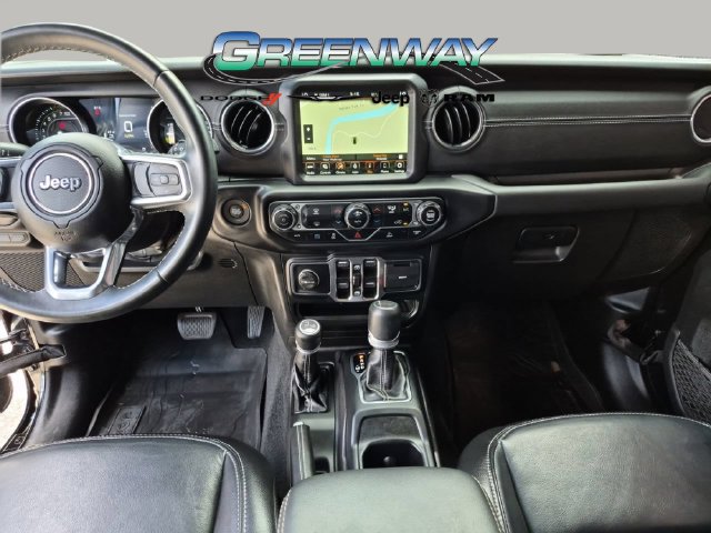 Used 2022 Jeep Wrangler Unlimited Sahara AWD/4WD image 13