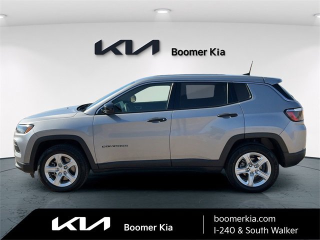 Used 2024 Jeep Compass Sport image 8