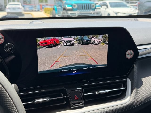 Used 2025 Chevrolet TrailBlazer LT FWD image 23