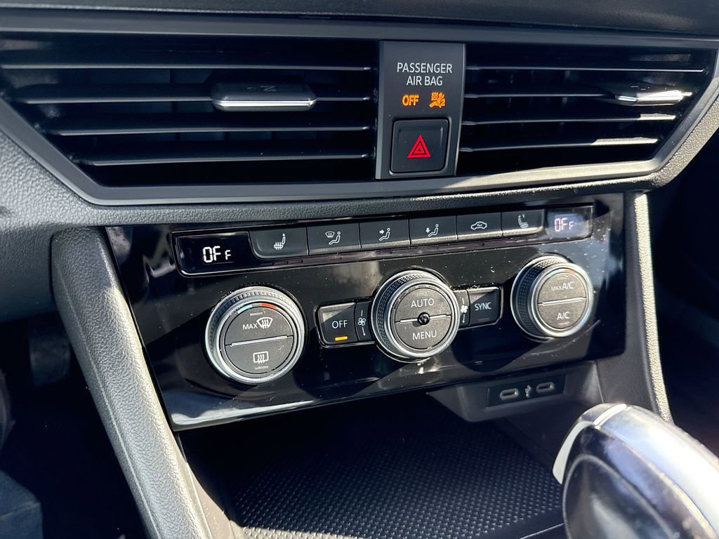 Used 2020 Volkswagen Jetta image 36