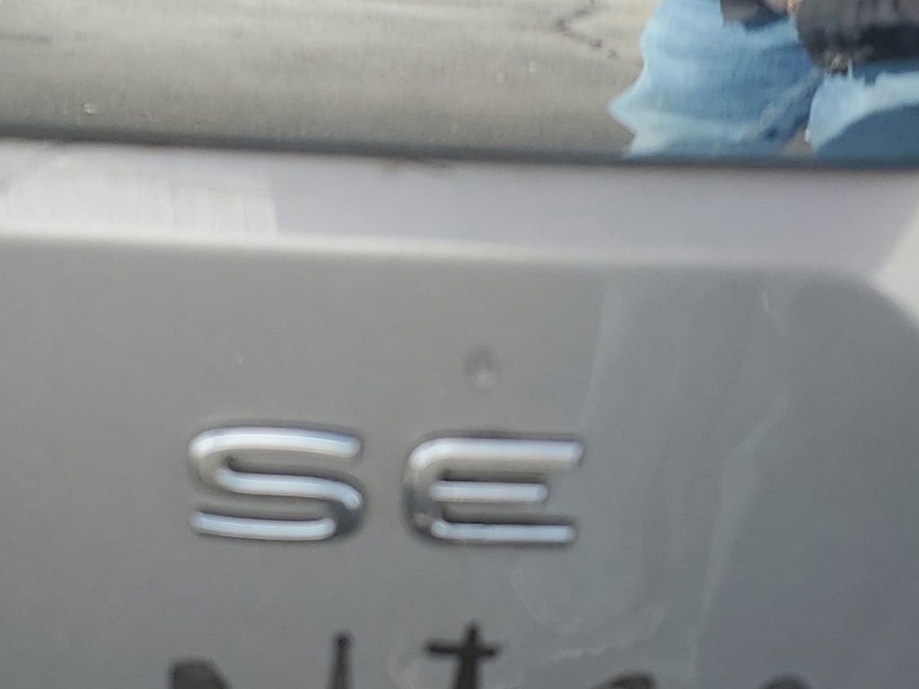 Used 2024 Volkswagen Atlas SE image 5