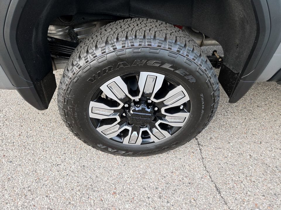 New 2026 GMC Sierra 2500 Denali w/ Technology Package AWD/4WD image 34