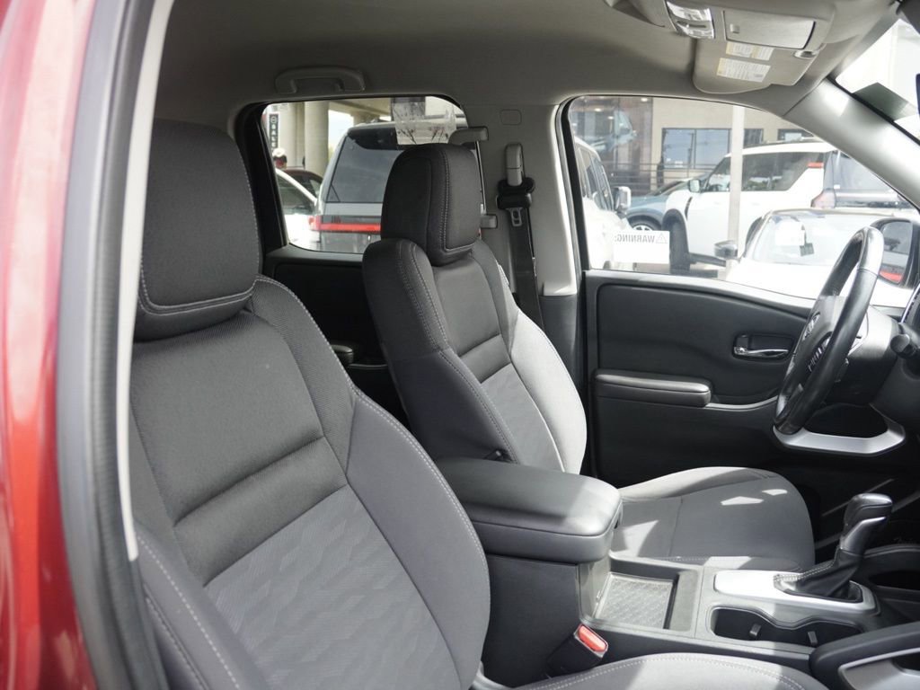 Certified 2023 Nissan Frontier SV w/ SV Convenience Package image 16