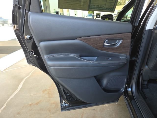 Used 2020 Nissan Murano Platinum image 41