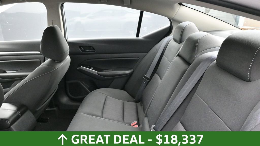 Used 2023 Nissan Altima 2.5 SV FWD image 26
