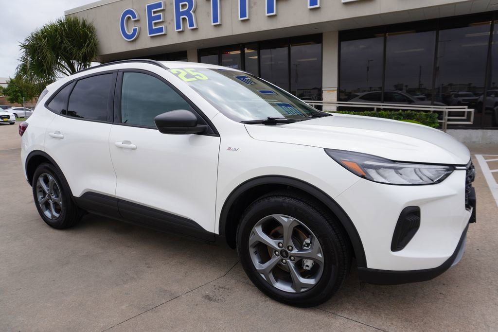 Certified 2025 Ford Escape ST-Line w/ Tech Pack #1