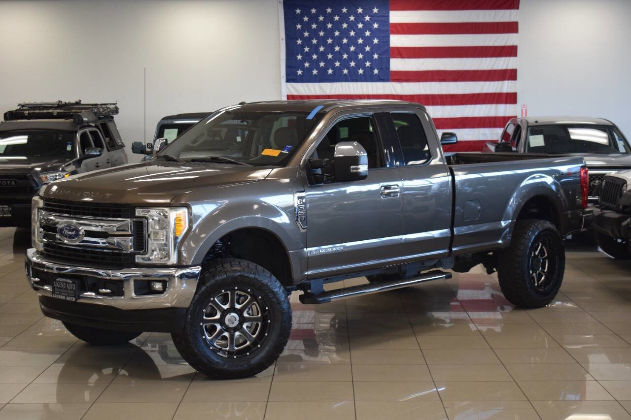 Used 2017 Ford F350 XLT w/ XLT Premium Package image 18