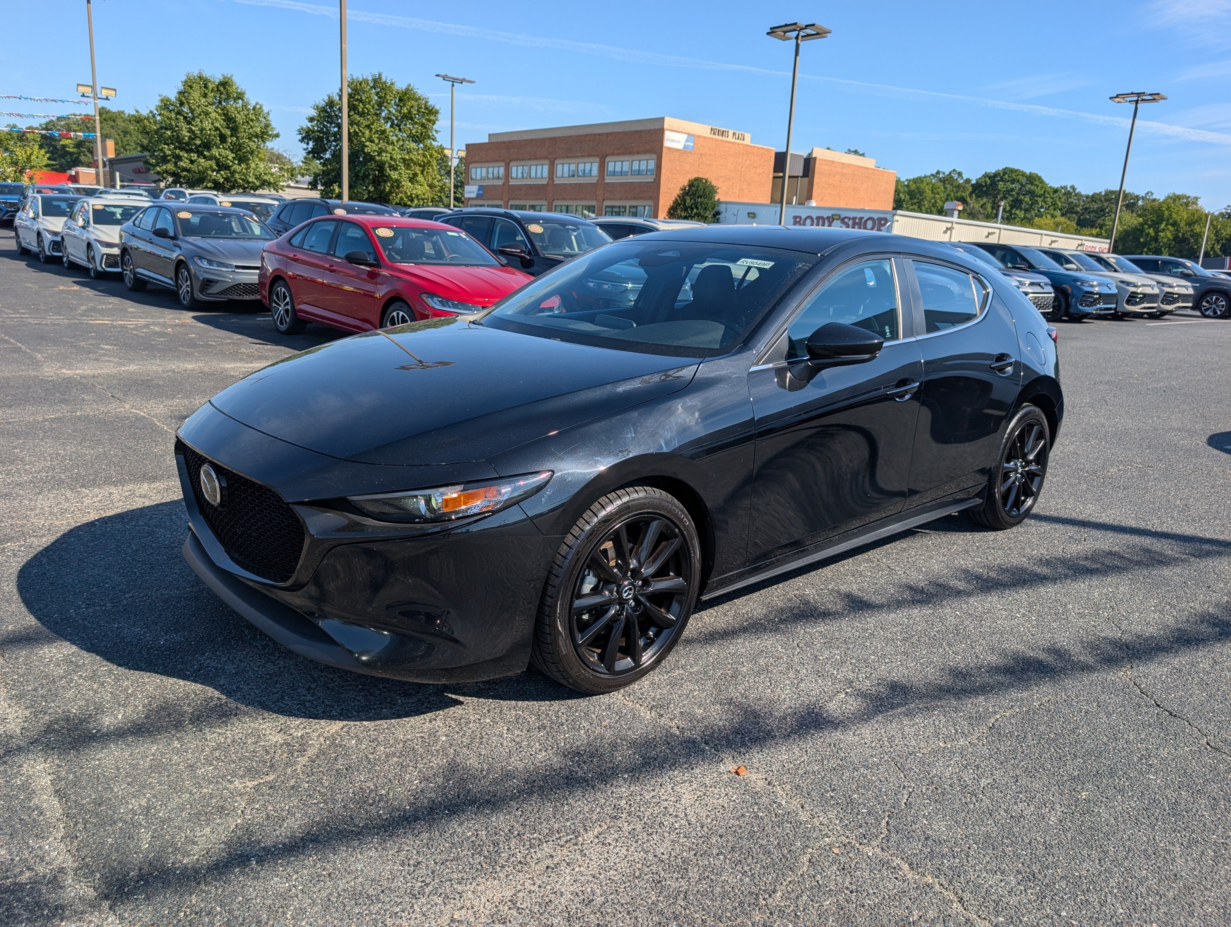 Used 2024 MAZDA MAZDA3 s FWD image 7
