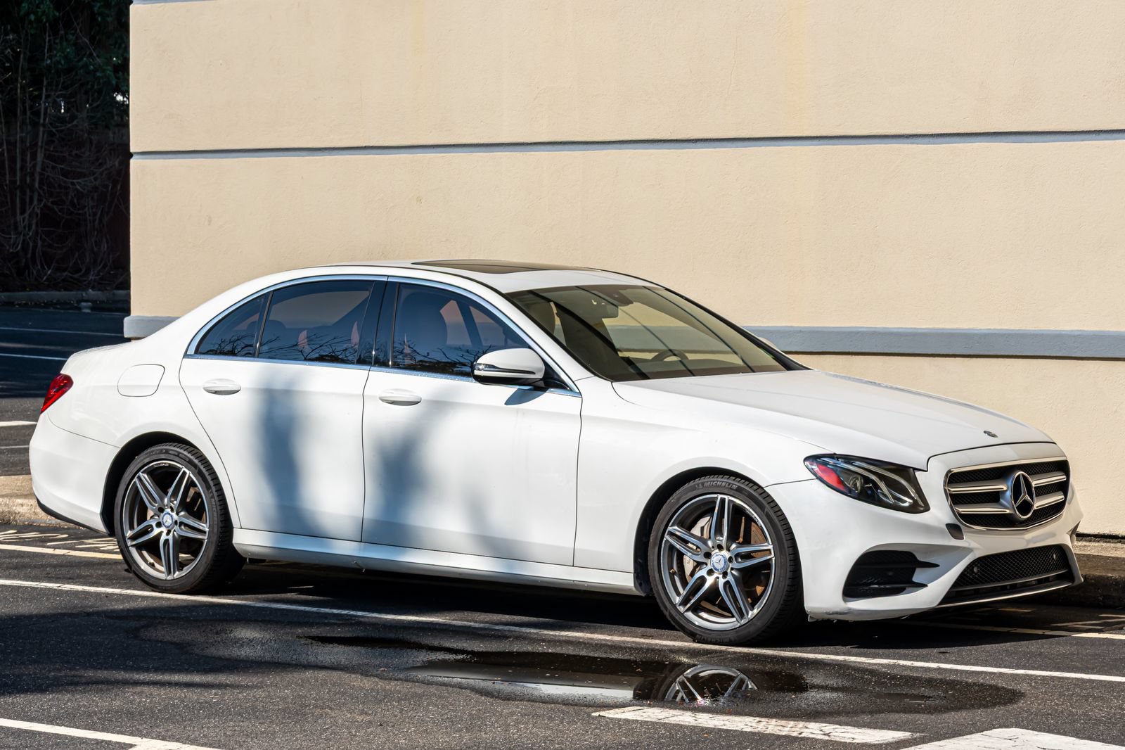 Used 2017 Mercedes-Benz E 300 image 13