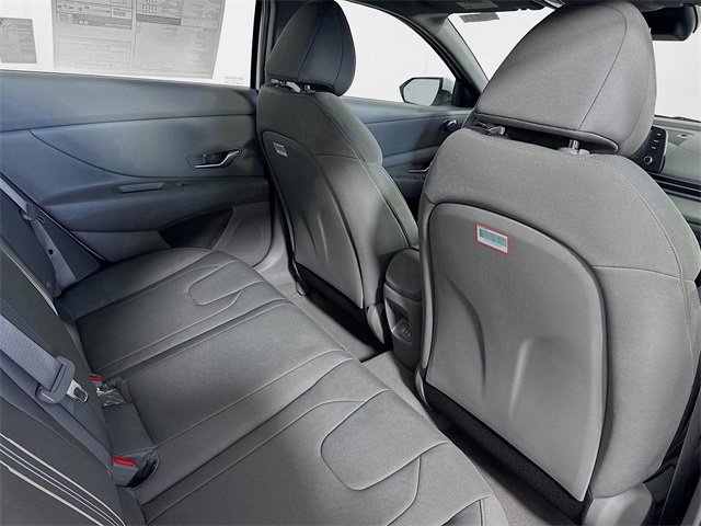 New 2025 Hyundai Elantra Blue image 26