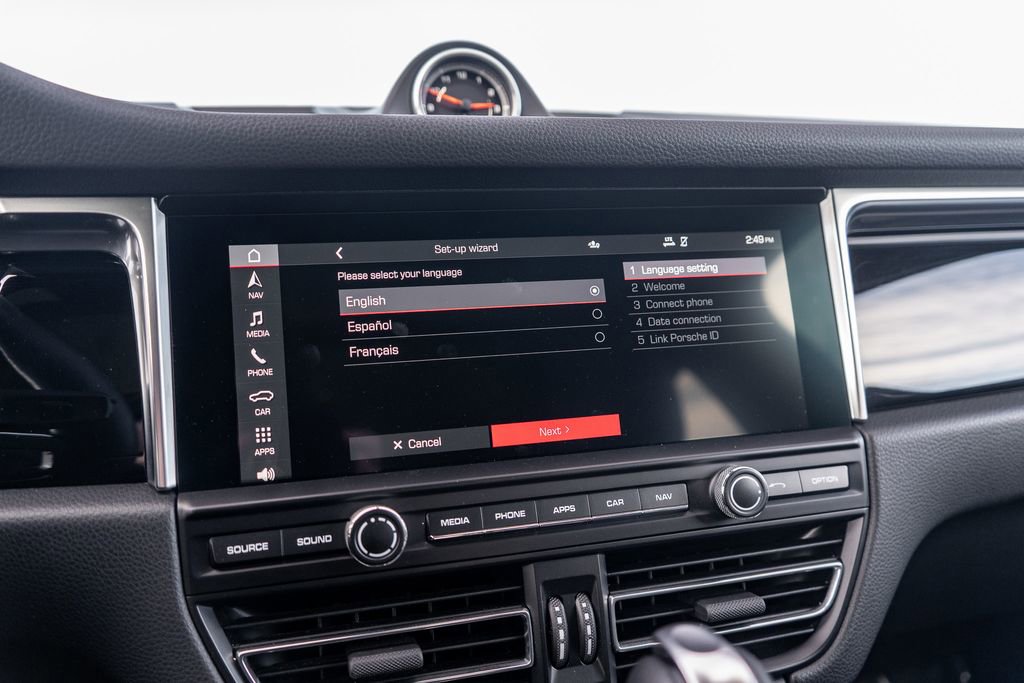 Used 2021 Porsche Macan S image 29