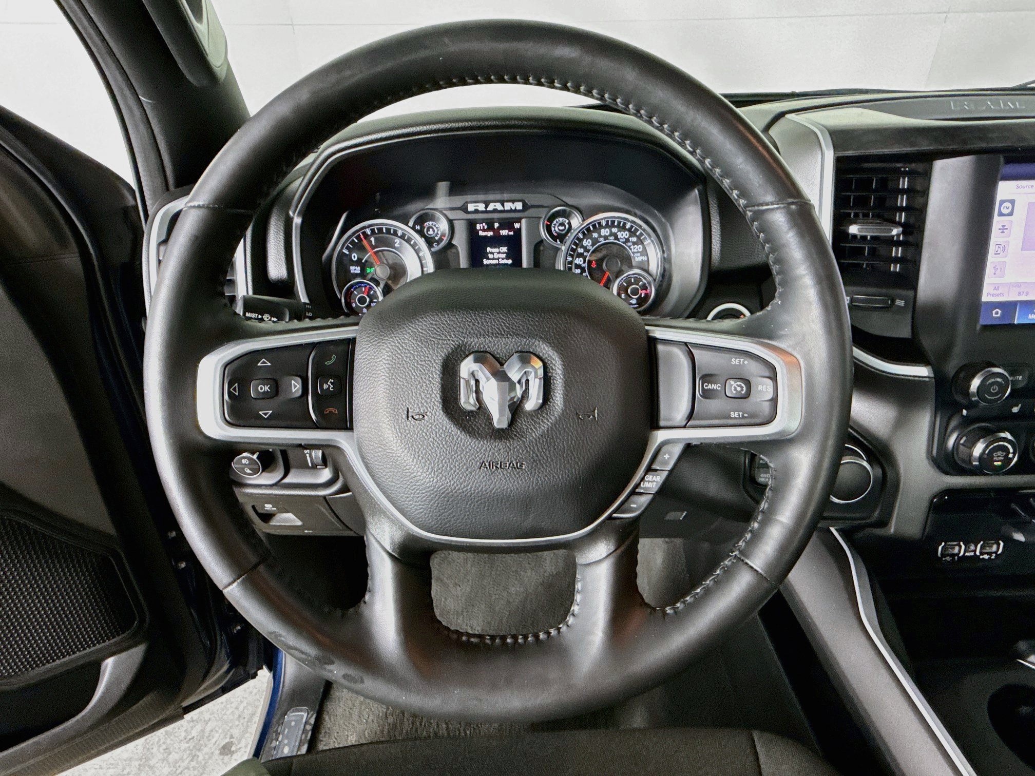 Used 2023 RAM 1500 Big Horn AWD/4WD image 11