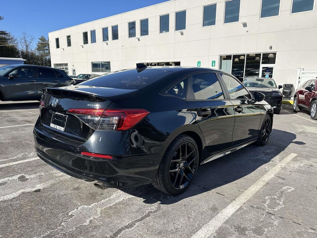 Used 2023 Honda Civic Sport image 3
