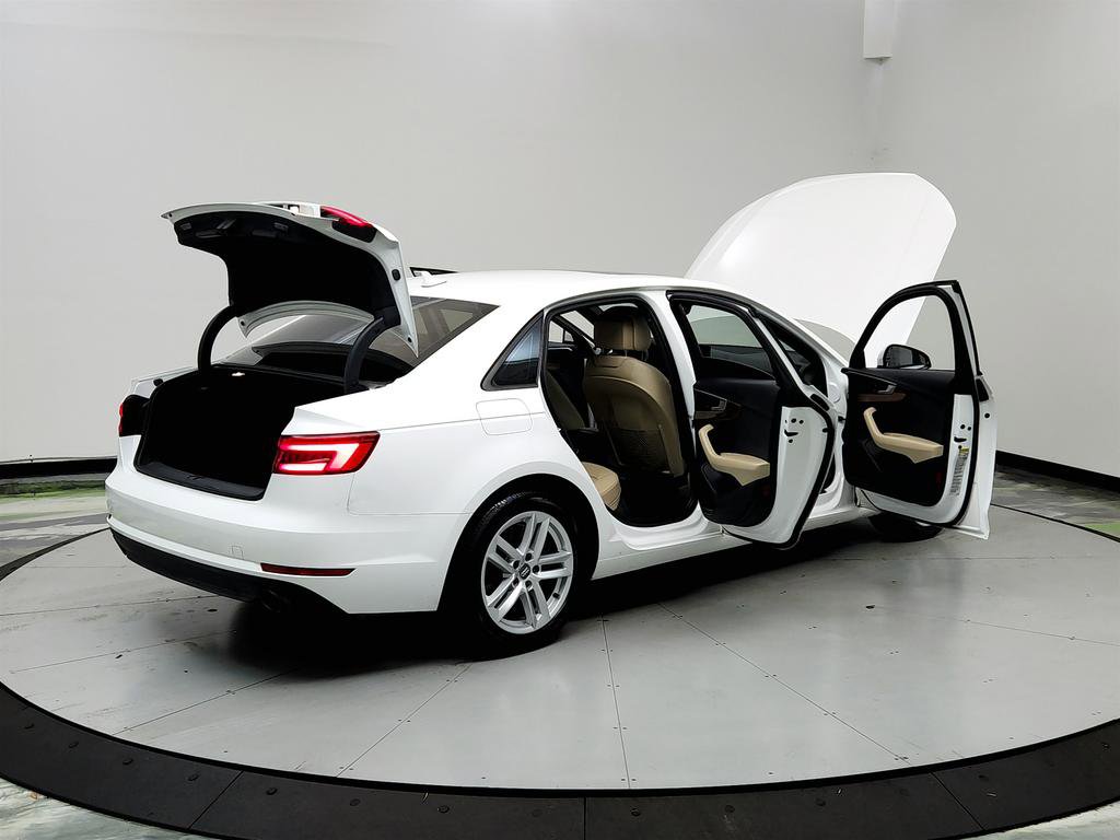 Used 2017 Audi A4 2.0T Premium image 11