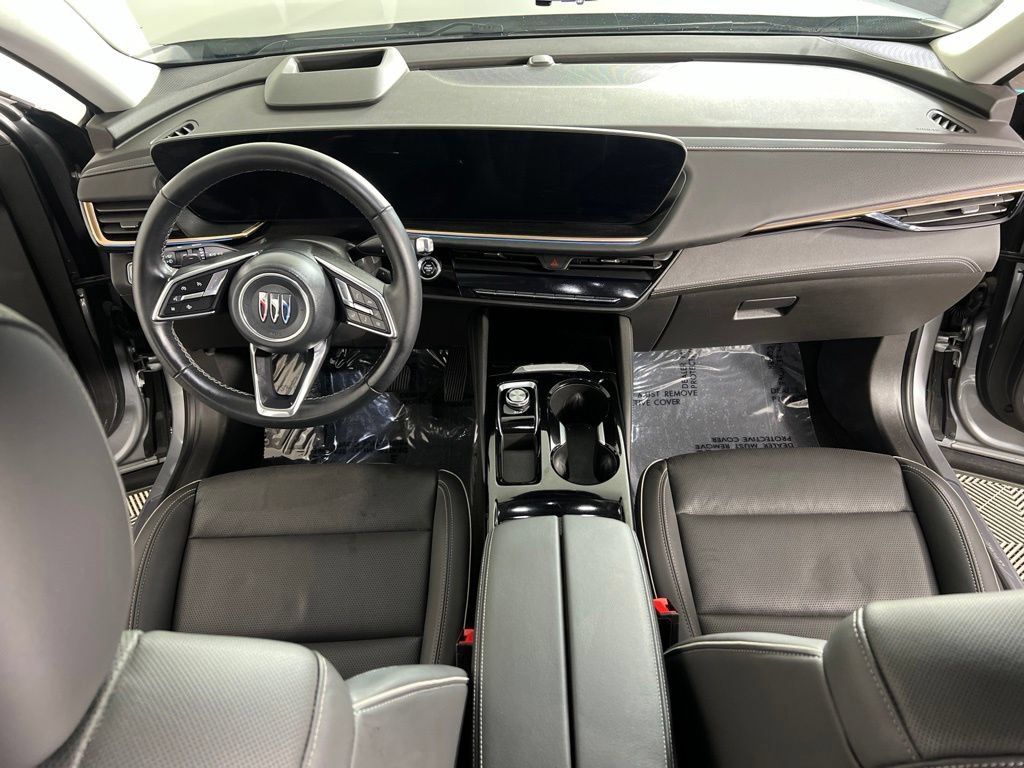 Used 2024 Buick Envision Avenir AWD/4WD image 10