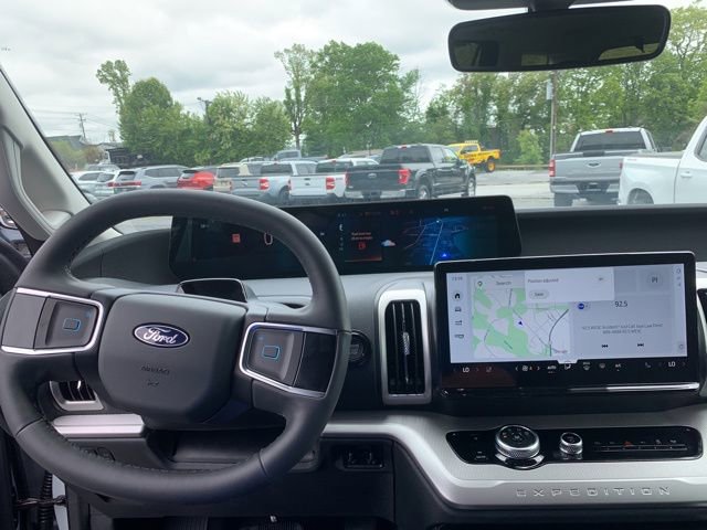 New 2025 Ford Expedition Active RWD image 28