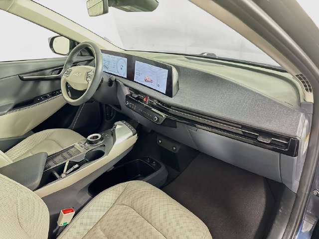 Used 2023 Kia EV6 Wind AWD/4WD image 31