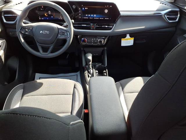 New 2026 Chevrolet TrailBlazer LT w/ Midnight Edition FWD image 16