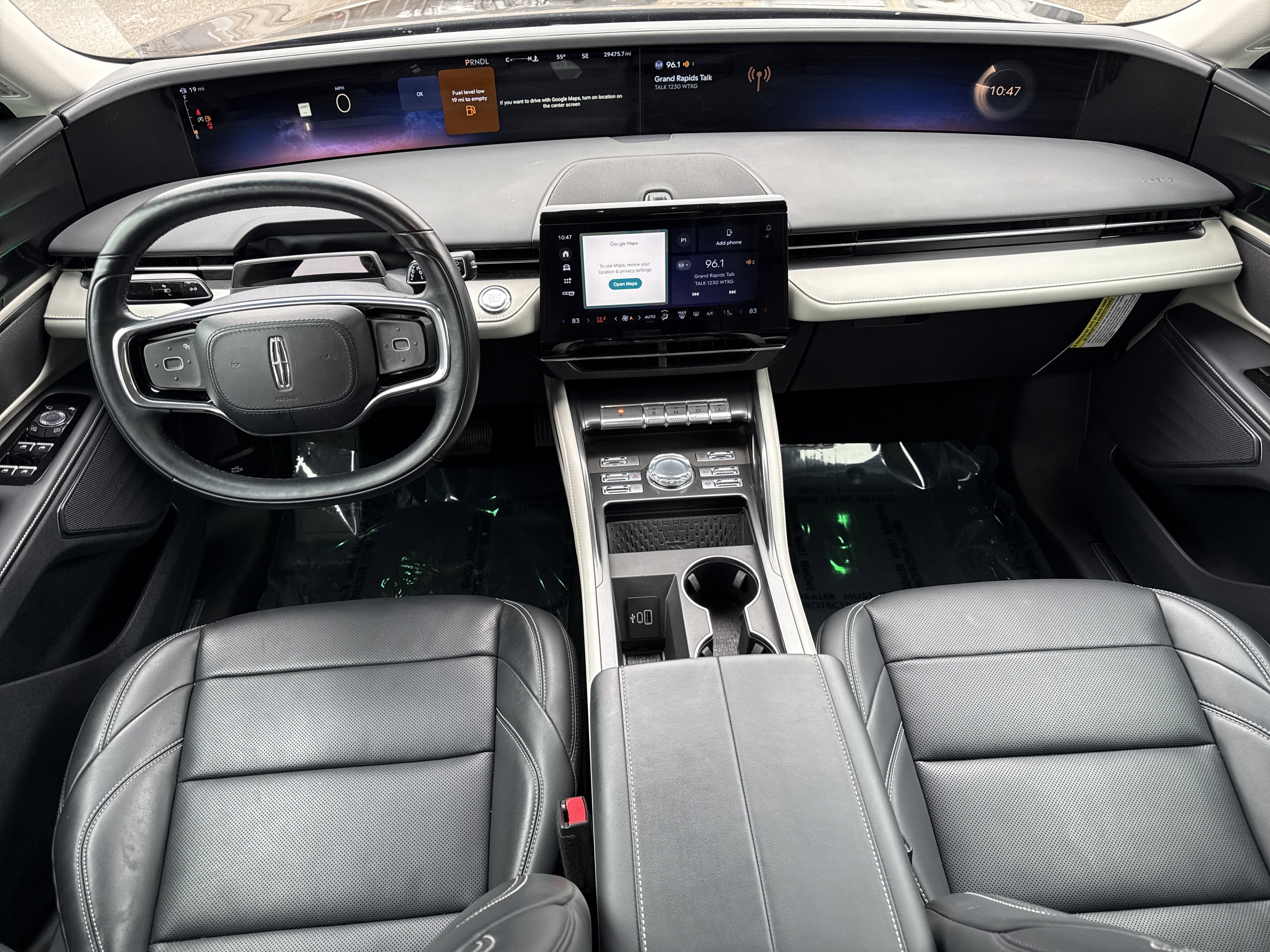 Used 2024 Lincoln Nautilus Premier image 17