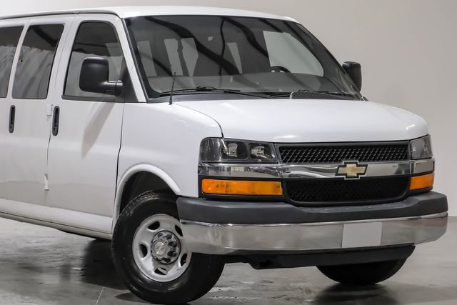 Used 2012 Chevrolet Express 3500 LT w/ LT Preferred Equipment Group image 11